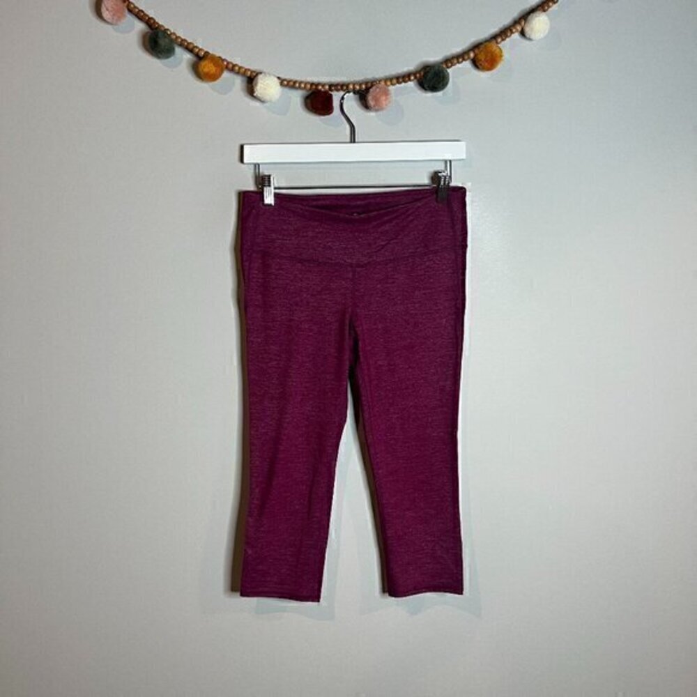 Athleta burgundy spacedye Chaturanga Gusset CoolMax cropped leggings